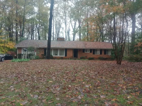 6416 Arrington Rd, Raleigh, NC 27607