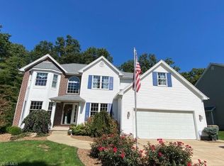 6461 Tara Dr, Poland, OH