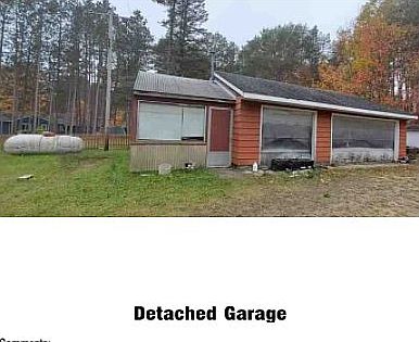 2nd image of 11707 Woodland Dr