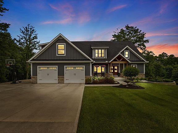 4th image of 344 Dogwood Dr