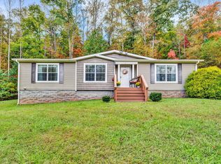 31 Valley High Dr, Hardy, VA 24101