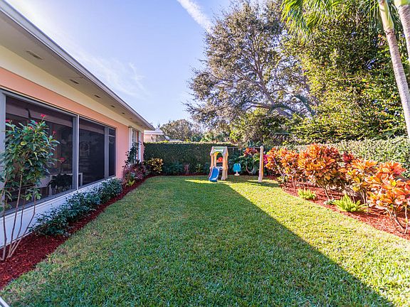5th image of 8487 E Garden Oaks Cir