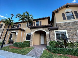 9339 W 33rd Ln, Hialeah, FL 33018