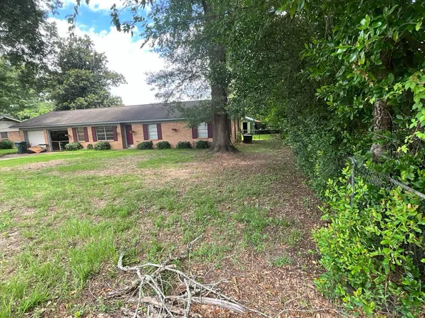 316 Mockingbird Ln, Nacogdoches, TX 75964