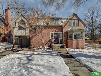 2701 Country Club Ave, Omaha, NE, 68104