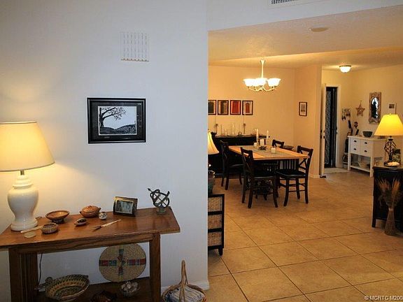 4th image of 162 SE Saint Lucie Blvd APT 301B