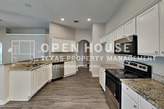 14104 Silkwood Dr — Photo 29