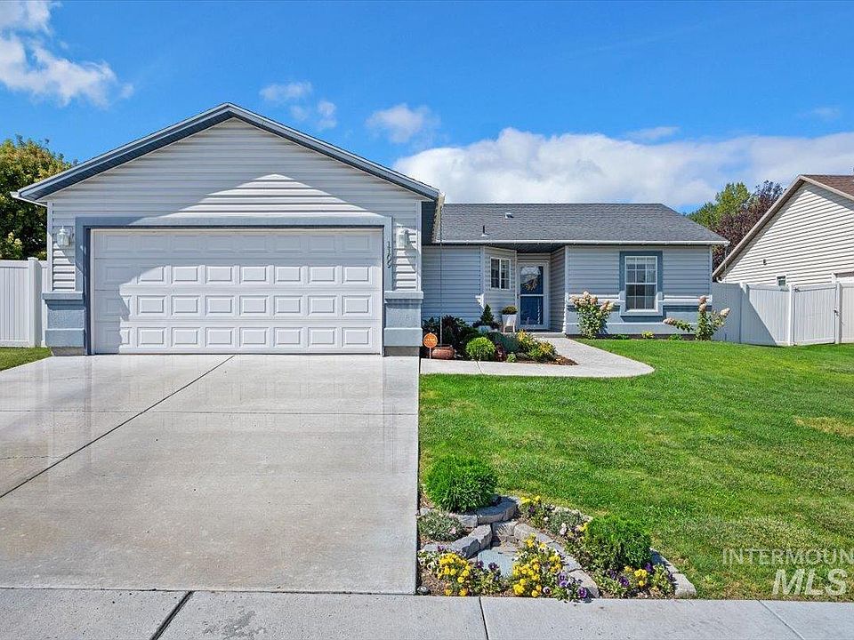 1st image of 1109 Golden Pheasant Dr