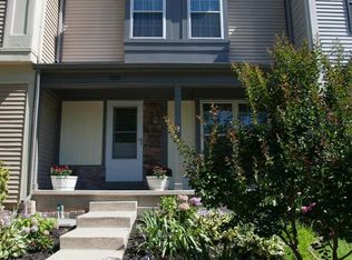 7852 Rebel Walk Dr, Manassas, VA 20109