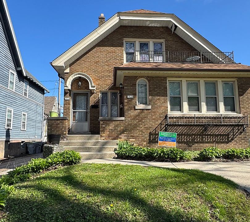 1st image of 1818-1820 E Newberry Blvd #1818