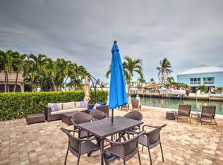 190 4th St, Key Colony, FL 33051