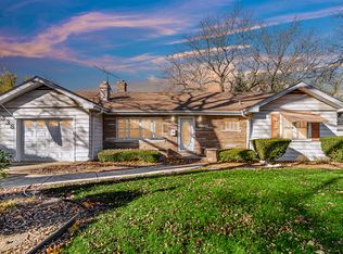 338 S Elm St, Itasca, IL 60143