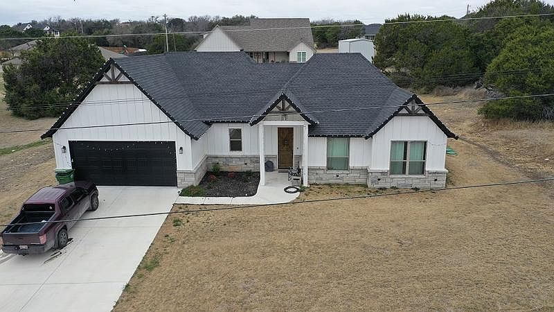 1st image of 4002 Marana Dr