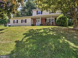 15 Dickinson Ct, New Freedom, PA 17349