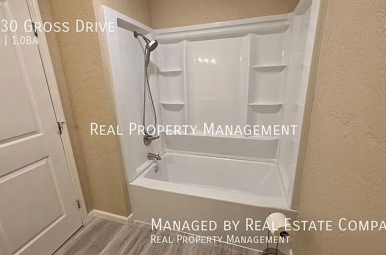 6230 Gross Dr — Photo 8