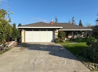3524 Saint George Dr, Sacramento, CA 95821