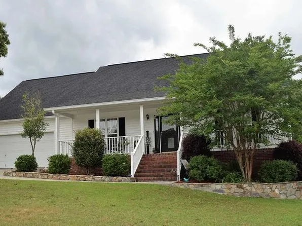 219 Plantation Pointe Dr, Elgin, SC 29045