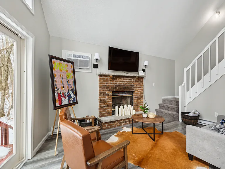 20 Iowa Rd — Photo 16