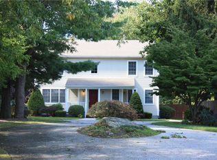 252 Gentian Ave, North Providence, RI 02908