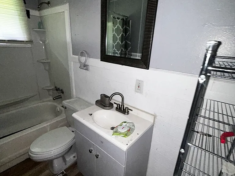 13 Drexel Dr — Photo 28