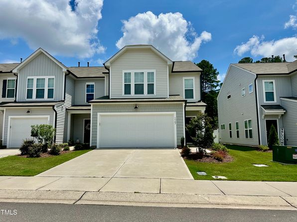 1507 Smoky Mountains St