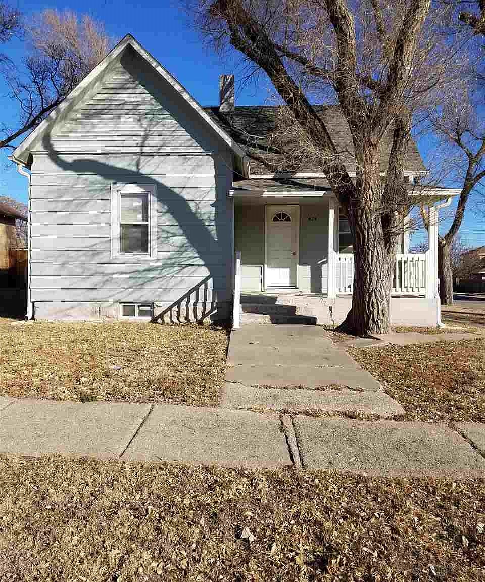 624 Bowlus St, Jetmore, KS 67854 Zillow