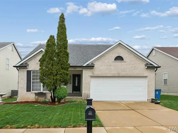 9435 Wilson Bridge Dr, Saint Louis, MO 63136