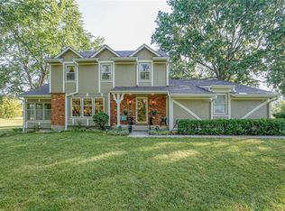 1510 Farview Rd, Raymore, MO 64083