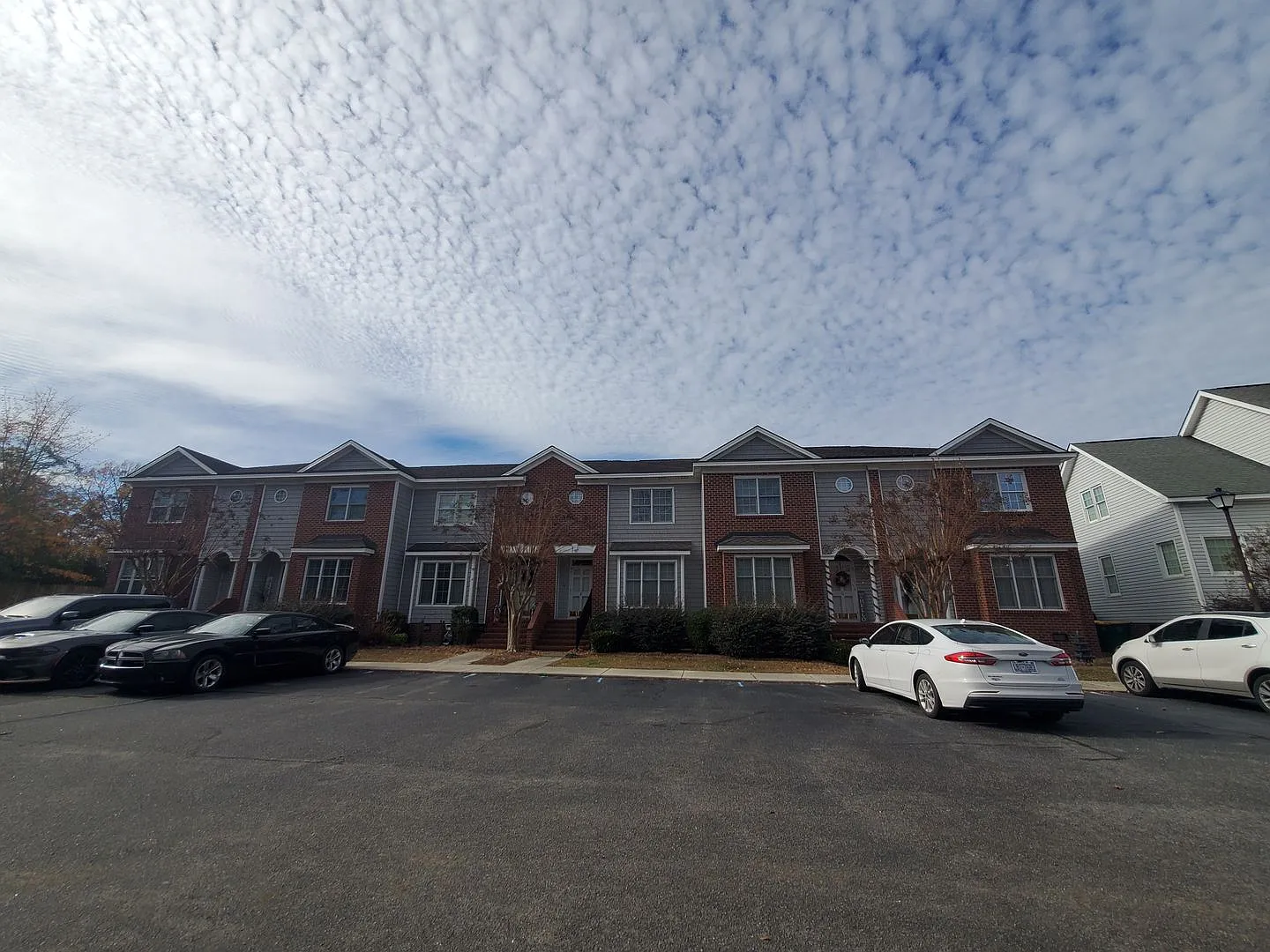 4890 Independence Dr, Unit 5 ~ S&W Townhouse — Photo 3
