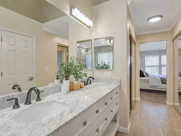 415 Camille Cir #14 — Photo 18