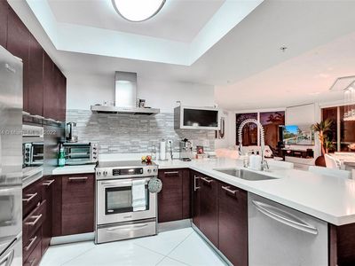 250 Sunny Isles Blvd #3-604, Sunny Isles Beach, FL, 33160