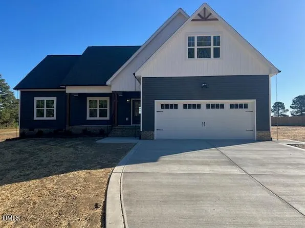 25 Williams Rd, Coats, NC 27521