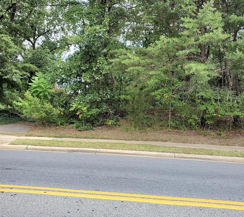 1st image of 376 Hidden Brook Dr