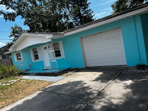 2nd image of 2337 Palmwood Dr