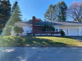 9 Dixfield Rd, Worcester, MA 01606