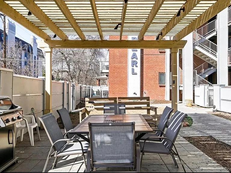 1 N Pearl St #303 — Photo 8