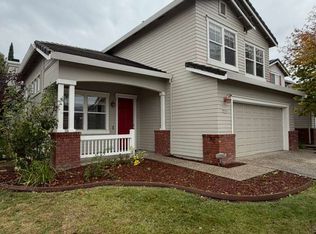 9700 Sage Thrasher Cir, Elk Grove, CA 95757