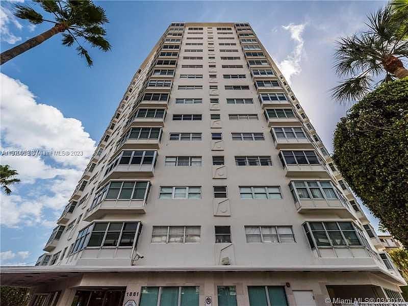 1st image of 1881 Washington Ave APT 3G