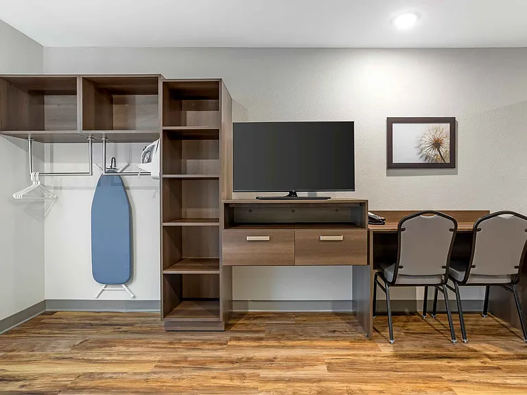 Studio Suite - 2 Queen Beds