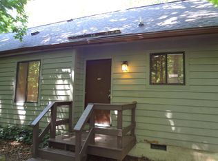 104 Lystra Hills Ln #B, Chapel Hill, NC 27517