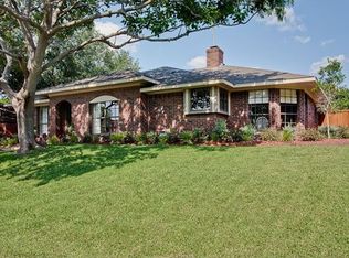 6002 Lakeshore Dr, Rowlett, TX 75089
