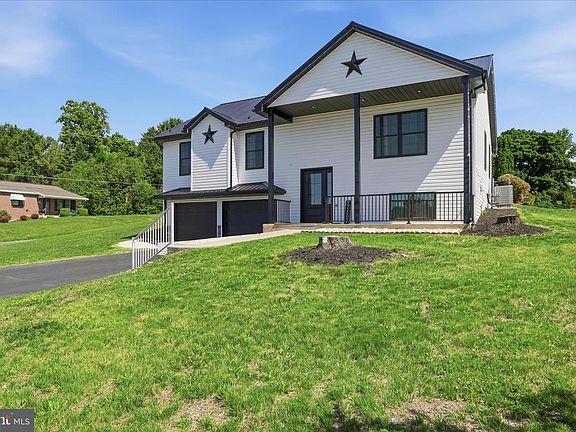 2nd image of 15 Canterbury Dr