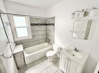 524 Woodlawn Ave #2, Buffalo, NY 14208