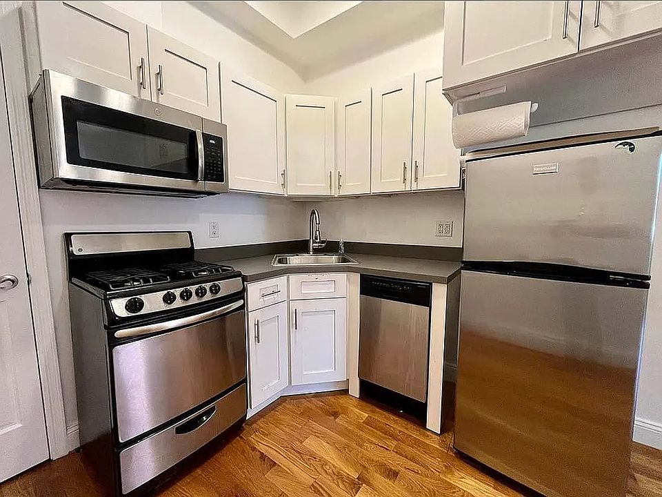 1st image of 287 Wyckoff Ave APT 3F
