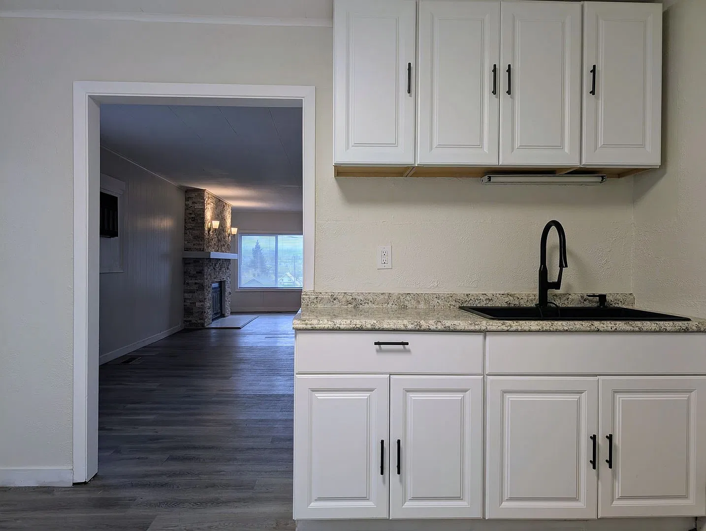 330 Roosevelt St. — Photo 4