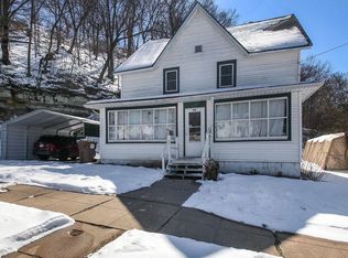 605 3rd Ave W, Durand, WI 54736