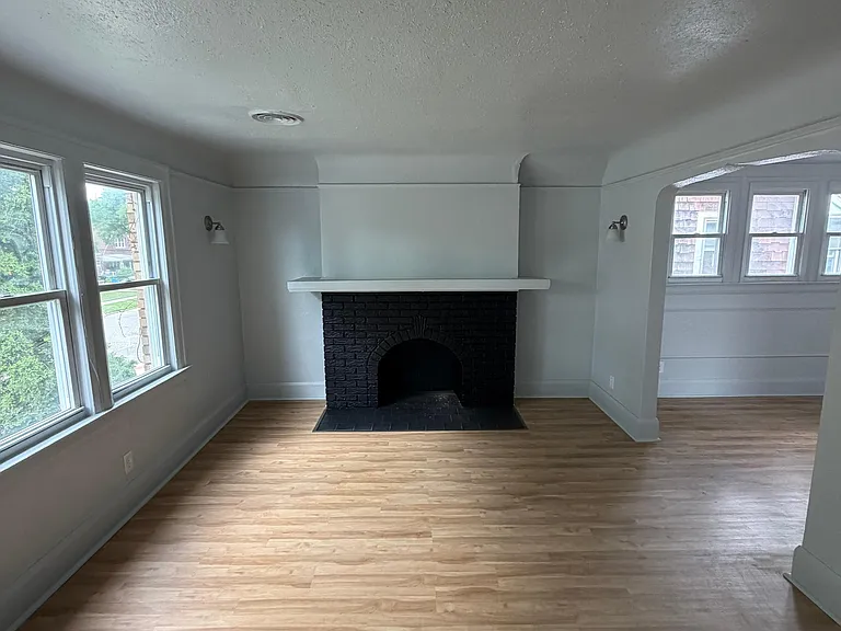 14720 Winthrop St #2 — Photo 5