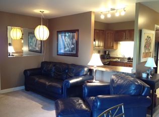 1800 Roundhill Rd APT 304, Charleston, WV 25314