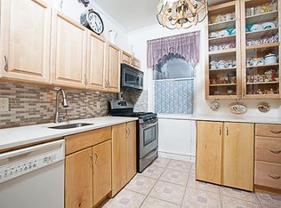 3439 82nd St APT 22, Flushing, NY 11372