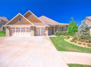 19545 Rambling Creek Dr, Edmond, OK 73012